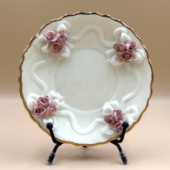 Victorian Porcelain Teacup and Saucer with Delicate Pink Flowers and Gold Trim - Picture 3 of 6